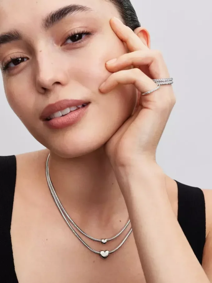 Mini-Herz-Charm aus Sterlingsilber Mini-Herz-Charm aus Sterlingsilber