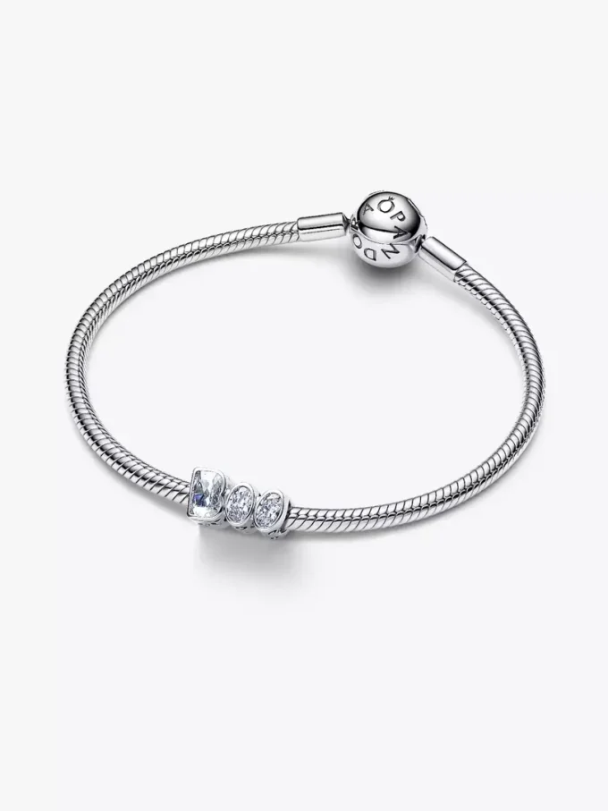 Boo-Charm aus Sterlingsilber, der im Dunkeln leuchtet Boo-Charm aus Sterlingsilber, der im Dunkeln leuchtet
