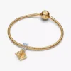 Bridgerton-Tanzkarte & Bleistift-Dangle Charm aus Sterlingsilber, 14 Karat vergoldet Bridgerton-Tanzkarte & Bleistift-Dangle Charm aus Sterlingsilber, 14 Karat vergoldet