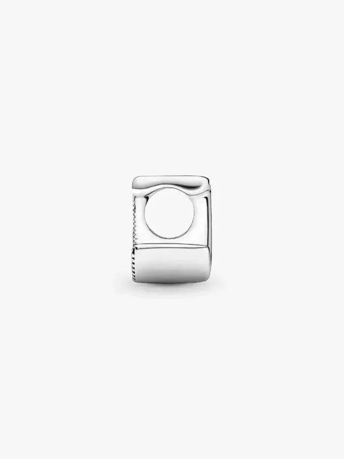 Buchstabe J Alphabet-Charm aus Sterlingsilber Buchstabe J Alphabet-Charm aus Sterlingsilber