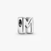 Buchstabe M Alphabet-Charm aus Sterlingsilber Buchstabe M Alphabet-Charm aus Sterlingsilber