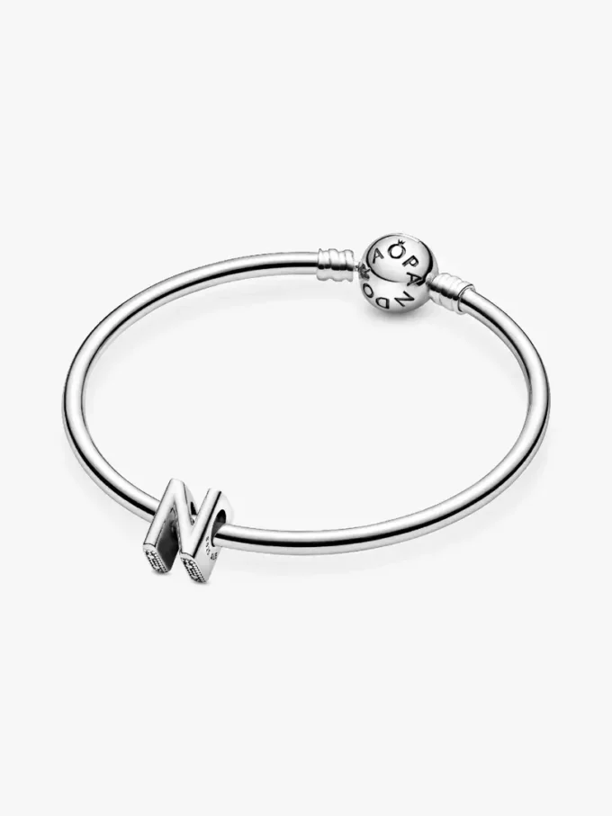 Buchstabe N Alphabet-Charm aus Sterlingsilber Buchstabe N Alphabet-Charm aus Sterlingsilber