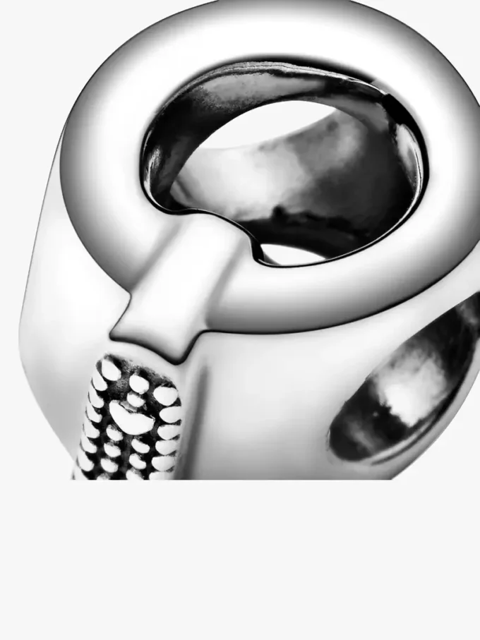 Buchstabe Q Alphabet-Charm aus Sterlingsilber