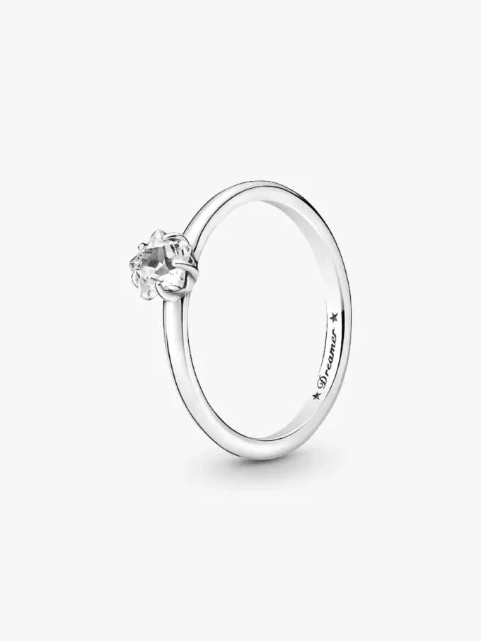 Celestial Sparkling Star Solitaire Ring aus Sterlingsilber Celestial Sparkling Star Solitaire Ring aus Sterlingsilber