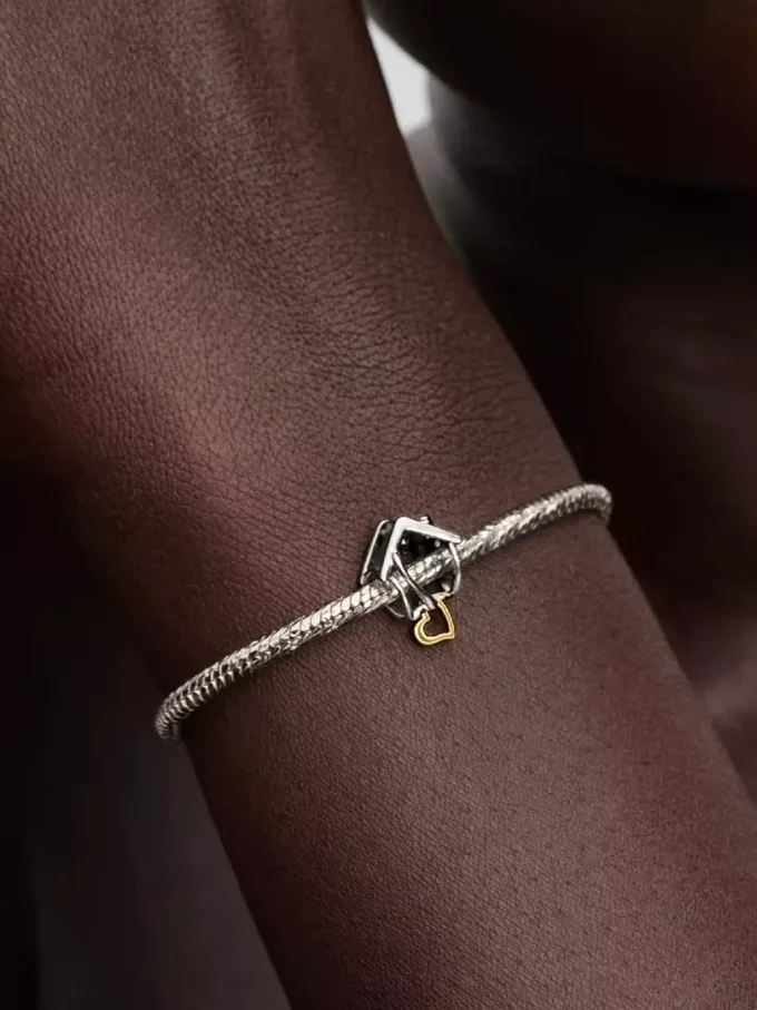 Charm „Home & Heart“ aus Sterlingsilber, 14-karätig vergoldet Charm „Home & Heart“ aus Sterlingsilber, 14-karätig vergoldet
