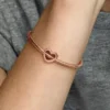 Charm mit offenem Herz und Perlenverzierung, 14 Karat rosévergoldet