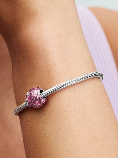 Charm „Pink Rose in Bloom“ – Sterlingsilber Charm „Pink Rose in Bloom“ – Sterlingsilber