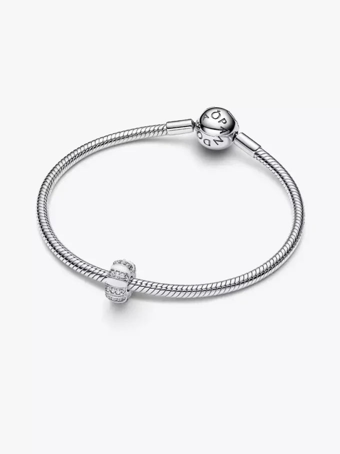 Clip Charm aus Sterlingsilber mit Steinen und Emaille Clip Charm aus Sterlingsilber mit Steinen und Emaille