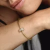 Clip Charm mit klarem Pavé, 14-karätig vergoldet