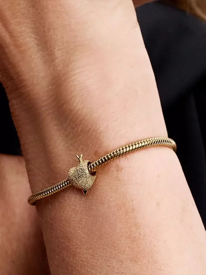 Cupid-Herz-Charm, 14-karätige Vergoldung Cupid-Herz-Charm, 14-karätige Vergoldung