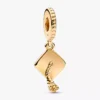 Dangle Charm in Form einer Abschlusskappe, 14 Karat vergoldet
