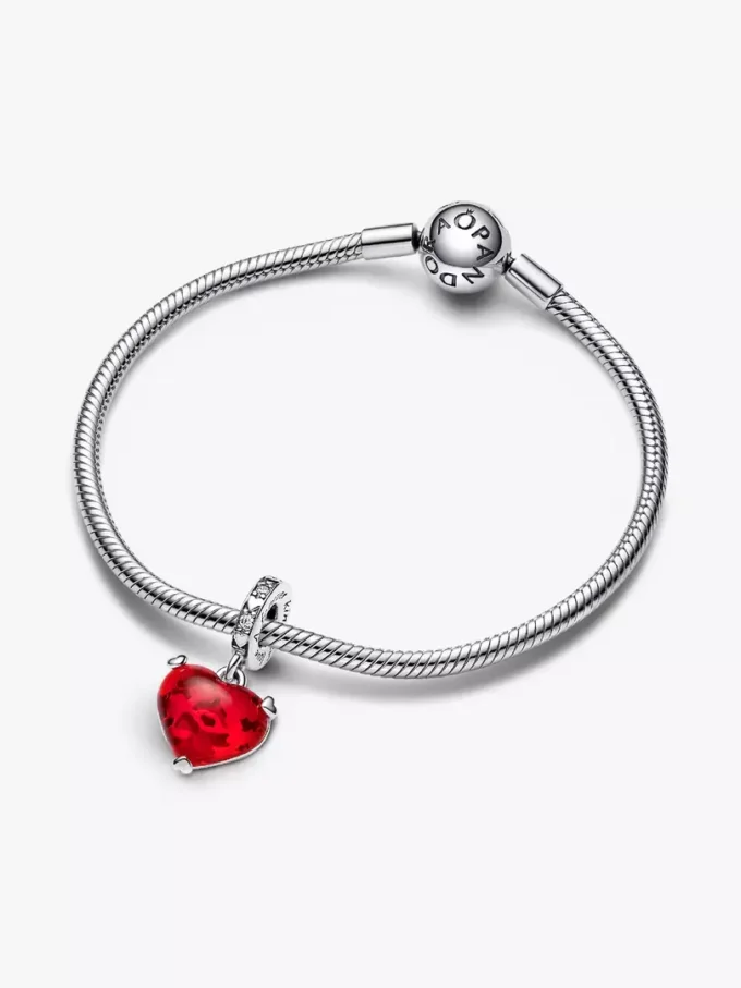 Disney Mickey & Minnie Mouse Kiss Dangle Charm aus rotem Murano Glass, Sterlingsilber
