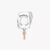 Disney Minnie Mouse „Mom Heart“-Charm aus Sterlingsilber, 14 Karat Roségold-Beschichtung Disney Minnie Mouse „Mom Heart“-Charm aus Sterlingsilber, 14 Karat Roségold-Beschichtung