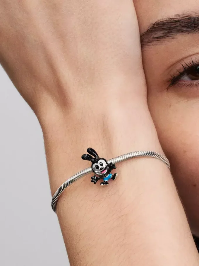 Disney Oswald, das Glückskaninchen, Charm aus Sterlingsilber Disney Oswald, das Glückskaninchen, Charm aus Sterlingsilber