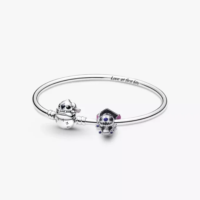 Disney Stitch-Charm-Armband zum Schulabschluss, 2er-Set Disney Stitch-Charm-Armband zum Schulabschluss, 2er-Set