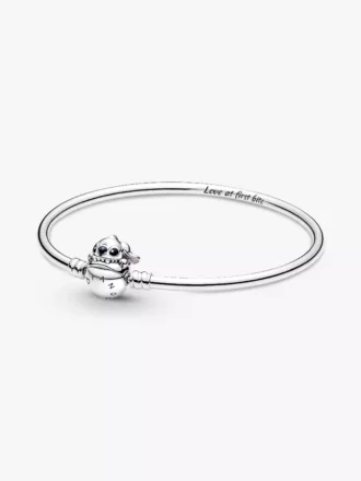 Pandora Moments Disney Stitch Bangle mit beißendem Verschluss aus Sterlingsilber Pandora Moments Disney Stitch Bangle mit beißendem Verschluss aus Sterlingsilber