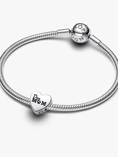 „Dog Mom“-Herz-Charm – Sterlingsilber „Dog Mom“-Herz-Charm – Sterlingsilber