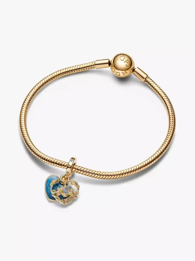 Doppel-Dangle Charm mit Cinderellas Kutsche und Herz, 14 Karat vergoldet Doppel-Dangle Charm mit Cinderellas Kutsche und Herz, 14 Karat vergoldet