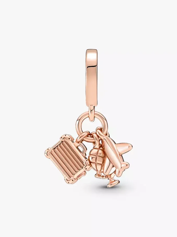 Dreifacher Dangle Charm mit Flugzeug, Globus und Koffer, 14 Karat Roségold-Beschichtung Dreifacher Dangle Charm mit Flugzeug, Globus und Koffer, 14 Karat Roségold-Beschichtung
