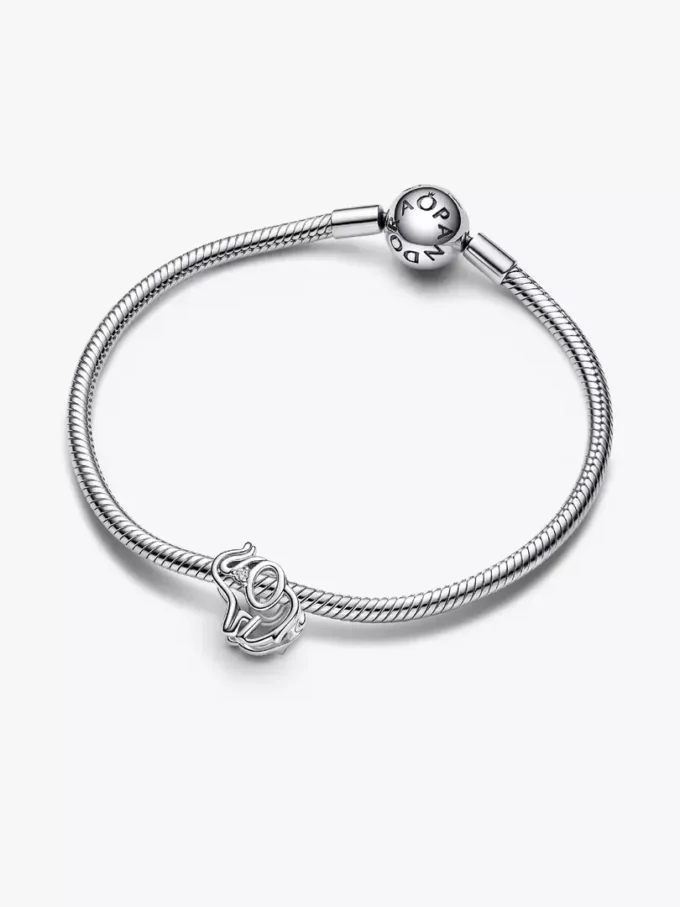 Durchbrochener Elefanten-Charm aus Sterlingsilber Durchbrochener Elefanten-Charm aus Sterlingsilber