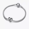 Durchbrochener Familien-Herz-&-Stern-Charm aus Sterlingsilber Durchbrochener Familien-Herz-&-Stern-Charm aus Sterlingsilber