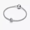 Durchbrochener Pferde-Charm aus Sterlingsilber Durchbrochener Pferde-Charm aus Sterlingsilber