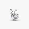 Durchbrochener Schnecken-Charm aus Sterlingsilber Durchbrochener Schnecken-Charm aus Sterlingsilber