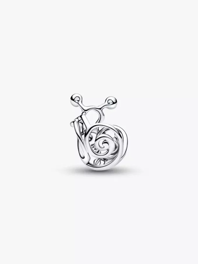 Durchbrochener Schnecken-Charm aus Sterlingsilber Durchbrochener Schnecken-Charm aus Sterlingsilber