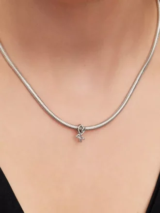 Durchbrochener Tulpen-Charm aus Sterlingsilber
