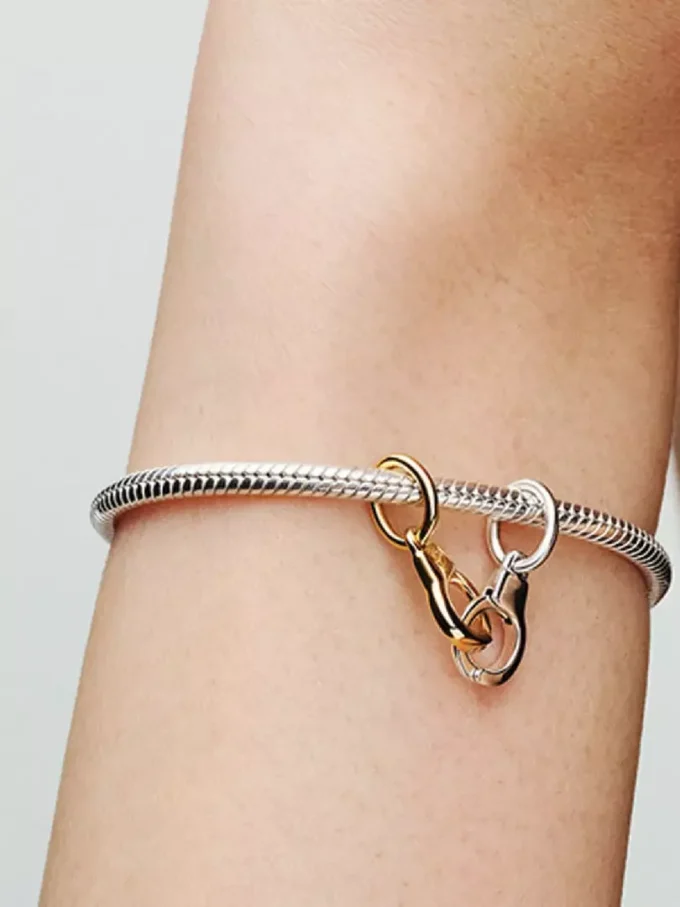 Endgültiger Verkauf – aufklappbare & teilbare Handschellen-Dangle Charms aus Sterlingsilber, 14-karätig vergoldet Endgültiger Verkauf – aufklappbare & teilbare Handschellen-Dangle Charms aus Sterlingsilber, 14-karätig vergoldet