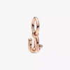 Endgültiger Verkauf – Buchstabe „u“ im Schreibschrift-Stil, Dangle Charm, 14 Karat Roségold-Beschichtung Endgültiger Verkauf – Buchstabe „u“ im Schreibschrift-Stil, Dangle Charm, 14 Karat Roségold-Beschichtung