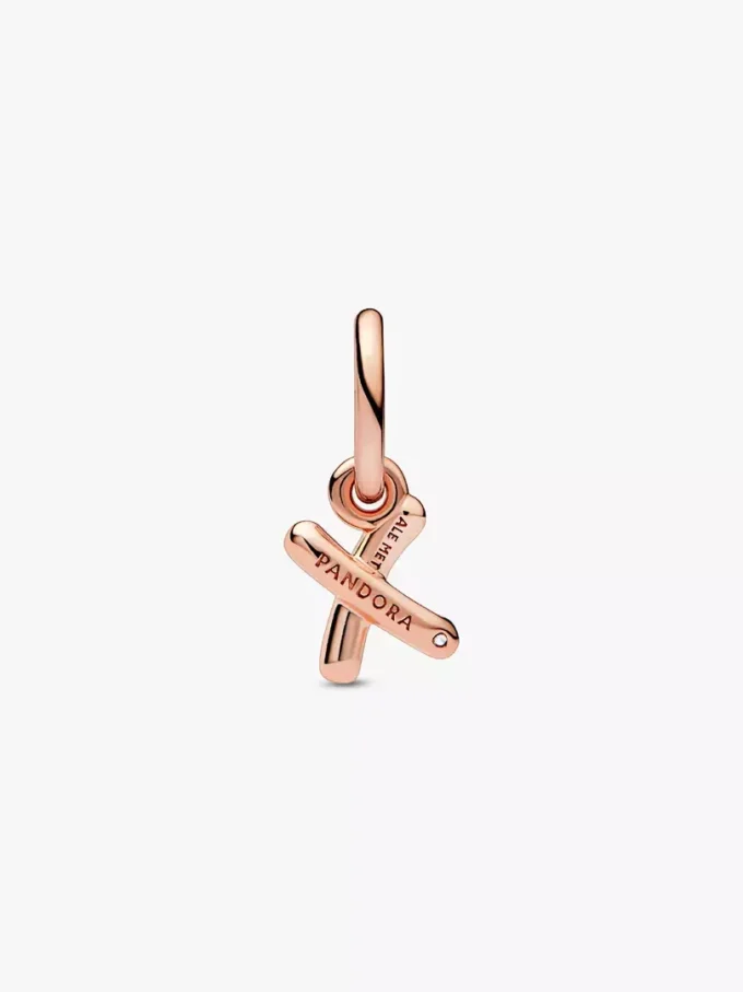 Endgültiger Verkauf – Buchstabe X in Schreibschrift als Dangle Charm, 14 Karat Roségold-Beschichtung Endgültiger Verkauf – Buchstabe X in Schreibschrift als Dangle Charm, 14 Karat Roségold-Beschichtung