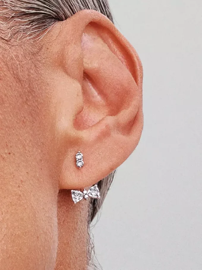 Endgültiger Verkauf – funkelnde Schleifen-Ohrringe aus Sterlingsilber Endgültiger Verkauf – funkelnde Schleifen-Ohrringe aus Sterlingsilber