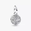 Endgültiger Verkauf – gravierbarer Mini-Medaillon-Charm aus Sterlingsilber Endgültiger Verkauf – gravierbarer Mini-Medaillon-Charm aus Sterlingsilber