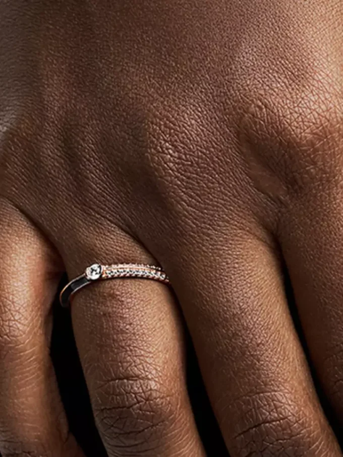 Endgültiger Verkauf – Pandora ME Pavé & Black Dual Ring, 14 Karat Roségold-Beschichtung