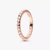 Endgültiger Verkauf – Pandora ME Pyramidenring, 14 Karat Roségold-Beschichtung Endgültiger Verkauf – Pandora ME Pyramidenring, 14 Karat Roségold-Beschichtung
