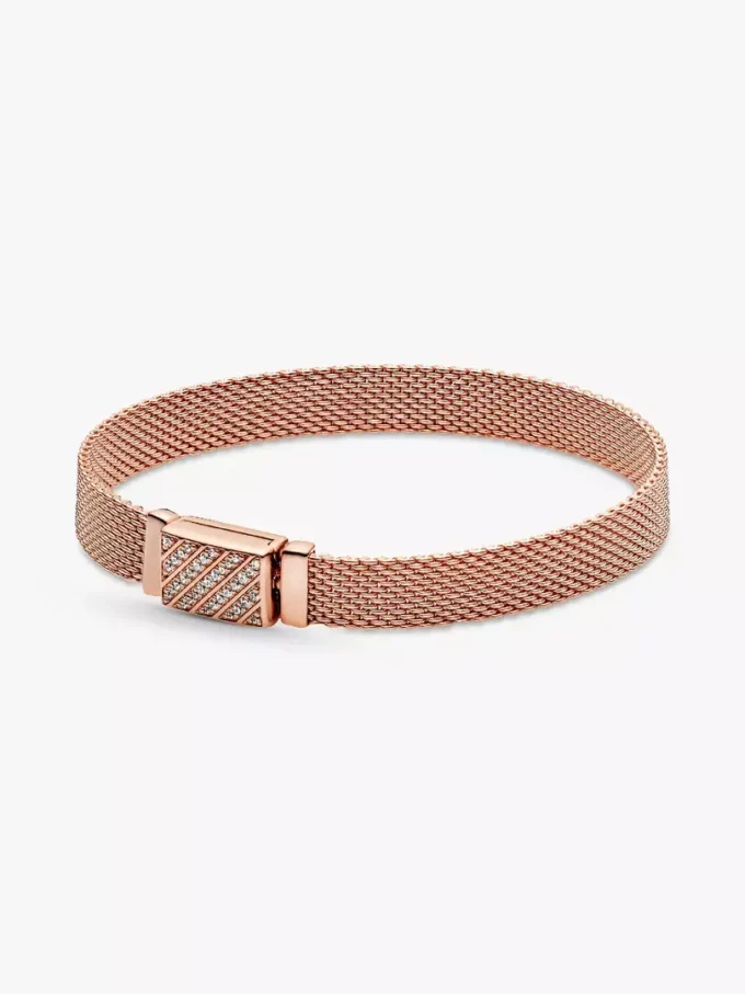 Endgültiger Verkauf – Pandora Reflexions Langes Pavé-Armband mit Verschluss, 14 Karat Roségold-Beschichtung Endgültiger Verkauf – Pandora Reflexions Langes Pavé-Armband mit Verschluss, 14 Karat Roségold-Beschichtung