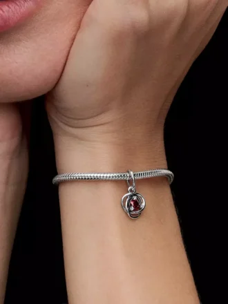 Endgültiger Verkauf – Roter Eternity Circle Dangle Charm aus Sterlingsilber