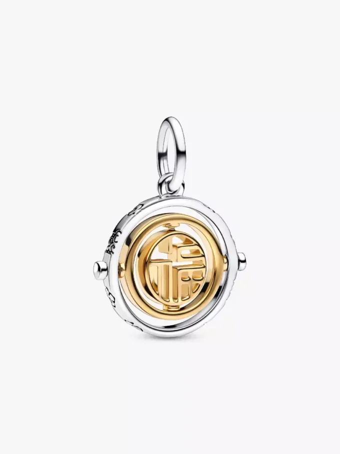 Endgültiger Verkauf – zweifarbiger Fú-Dangle-Charm aus Sterlingsilber, 14-karätig vergoldet Endgültiger Verkauf – zweifarbiger Fú-Dangle-Charm aus Sterlingsilber, 14-karätig vergoldet