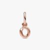 ENDVERKAUF – Buchstabe O Script Alphabet Dangle Charm – 14 Karat Roségold-Beschichtung ENDVERKAUF – Buchstabe O Script Alphabet Dangle Charm – 14 Karat Roségold-Beschichtung