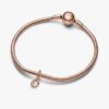 ENDVERKAUF – Buchstabe O Script Alphabet Dangle Charm – 14 Karat Roségold-Beschichtung ENDVERKAUF – Buchstabe O Script Alphabet Dangle Charm – 14 Karat Roségold-Beschichtung