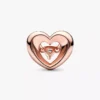 Endverkauf – Charm „Strahlendes Herz & schwebender Stein“, 14-karätige Roségoldbeschichtung Endverkauf – Charm „Strahlendes Herz & schwebender Stein“, 14-karätige Roségoldbeschichtung