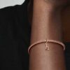 ENDVERKAUF – Dangle Charm mit dem Buchstaben H im Schreibschrift-Alphabet – 14 Karat Roségold-Beschichtung ENDVERKAUF – Dangle Charm mit dem Buchstaben H im Schreibschrift-Alphabet – 14 Karat Roségold-Beschichtung