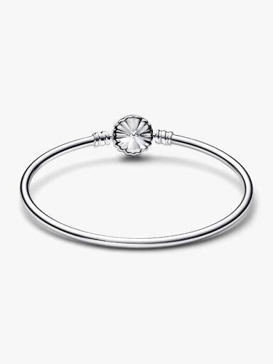 ENDVERKAUF – Pandora Moments Bangle mit funkelndem Schneeflockenverschluss – Sterlingsilber ENDVERKAUF – Pandora Moments Bangle mit funkelndem Schneeflockenverschluss – Sterlingsilber