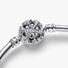 ENDVERKAUF – Pandora Moments Bangle mit funkelndem Schneeflockenverschluss – Sterlingsilber ENDVERKAUF – Pandora Moments Bangle mit funkelndem Schneeflockenverschluss – Sterlingsilber