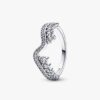 ENDVERKAUF – Sparkling Asymmetric Wave Ring – Sterlingsilber