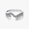 ENDVERKAUF – Sparkling Asymmetric Wave Ring – Sterlingsilber