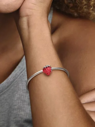 Erdbeer-Charm aus Sterlingsilber