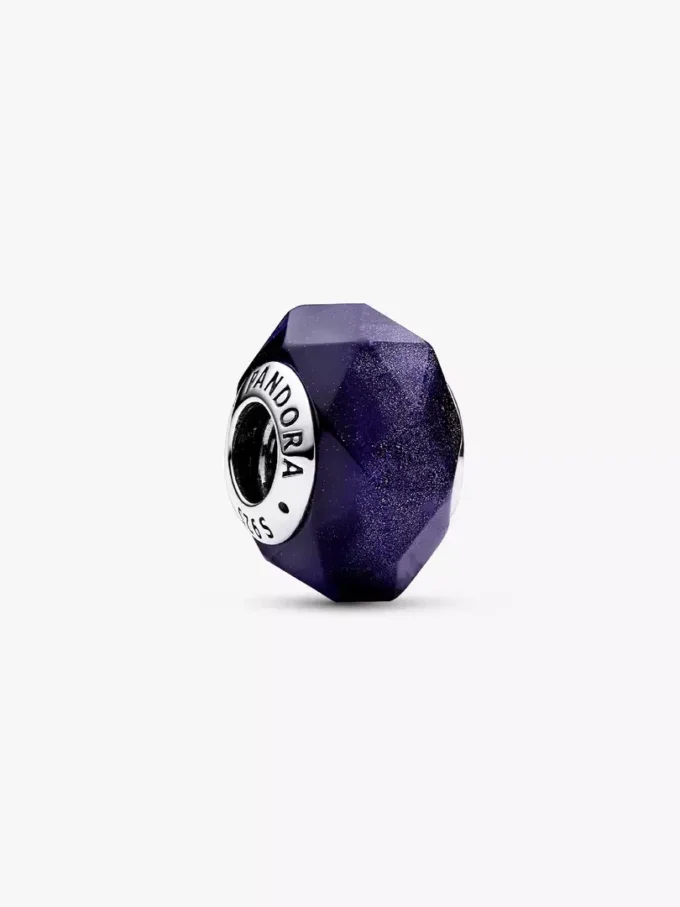 Facettierter blauer Murano Glass Charm aus Sterlingsilber Facettierter blauer Murano Glass Charm aus Sterlingsilber