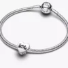 Football Mom Herz-Charm aus Sterlingsilber